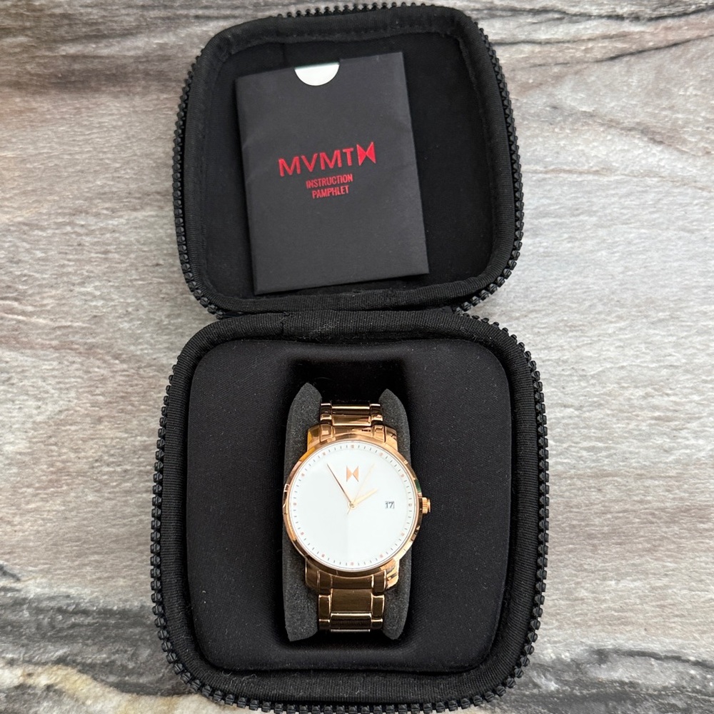 MVMT Rose Gold Watch - Picture 6 of 6